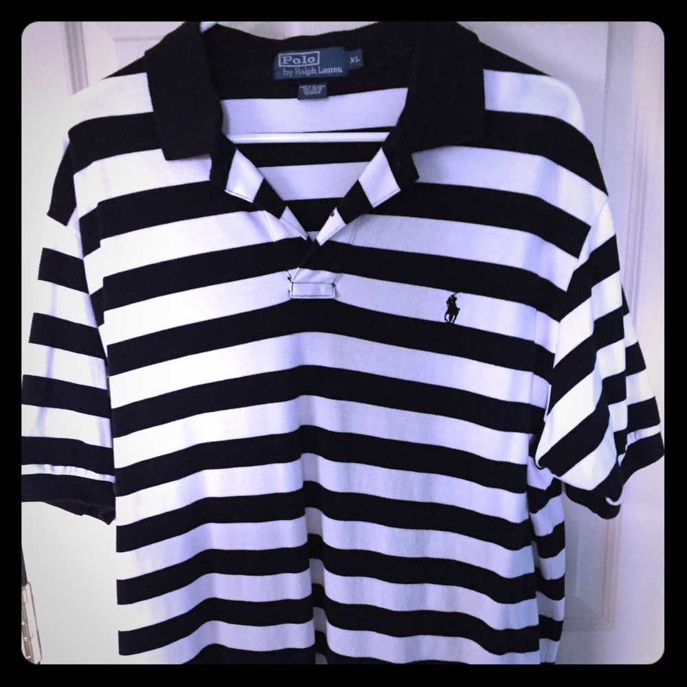 Men’s Polo Golf Shirt - EUC